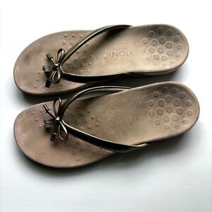 𝅺Vionic Bella Sandals Flip Flops Orthaheel Technology‎ Comfort Women’s Size 8